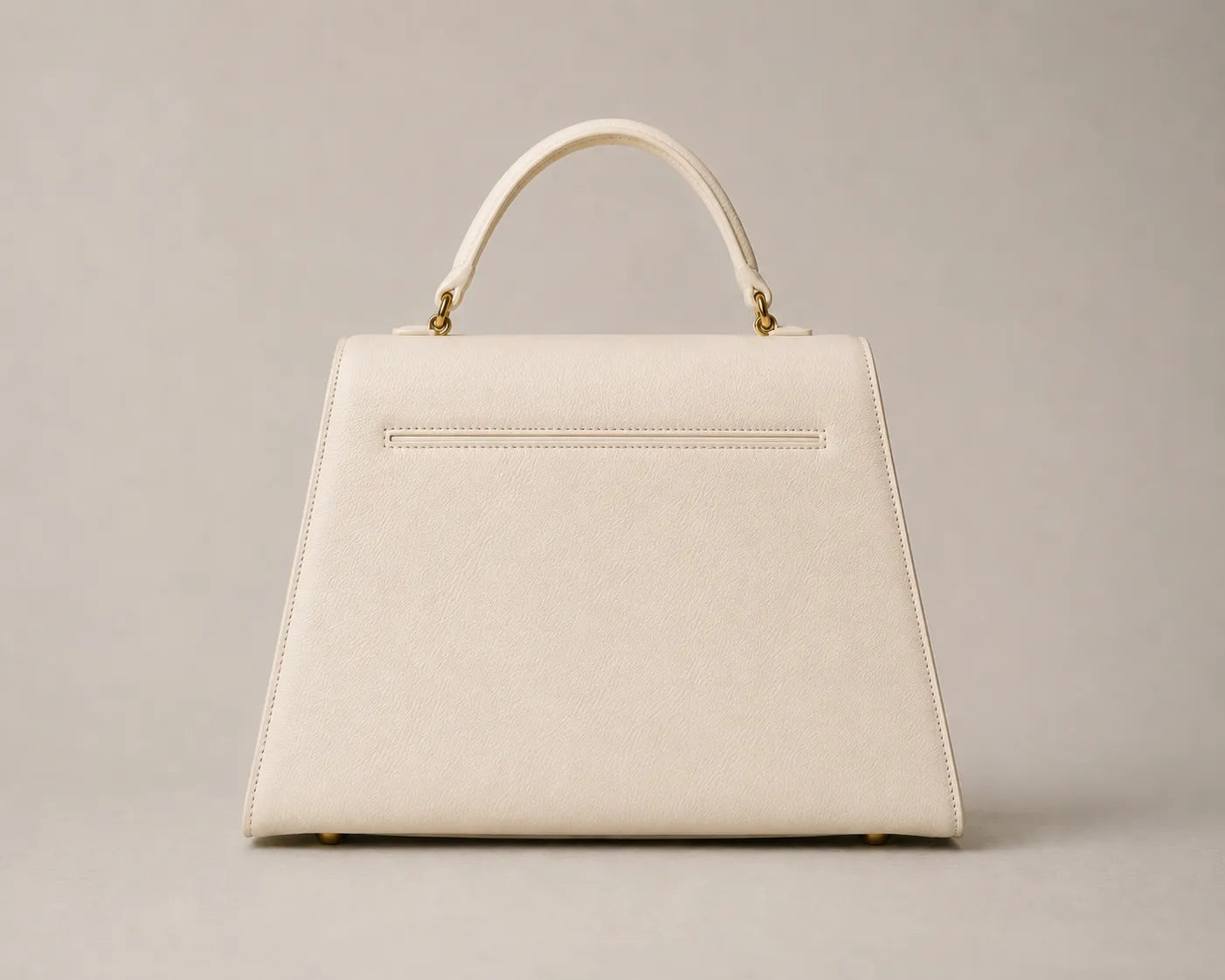 The Élan Leather Top Handle Bag