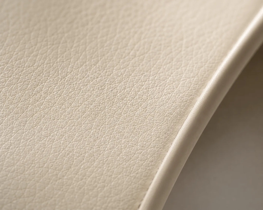 The Élan Leather Top Handle Bag