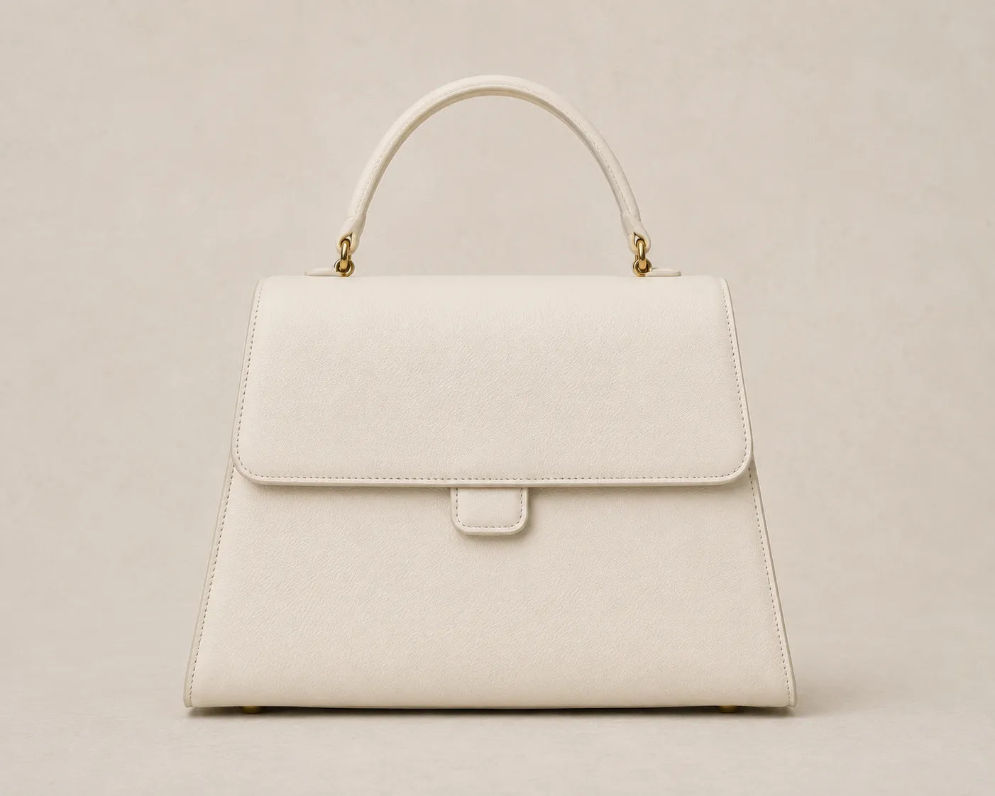 The Élan Leather Top Handle Bag